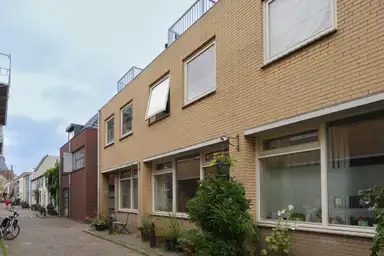 78m2 house to rent for 2350€/month in Trompetstraat 78, Delft