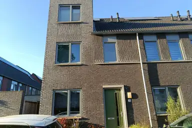 111m2 house to rent for 1390€/month in Maasstraat 75, Deventer