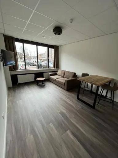 43m2 apartment to rent for 1125€/month in Stationsweg 17, Leerdam