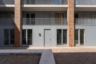 124m2 house to rent for 2950€/month in Isabellastraat 1533, Breda
