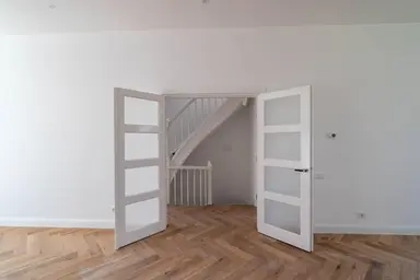 127m2 house to rent for 3500€/month in Van Lumeystraat, The Hague