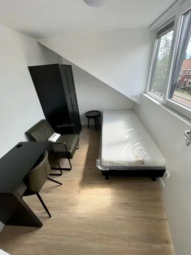 12m2 studio to rent for 625€/month in Benjamin Willem ter Kuilestraat, Enschede