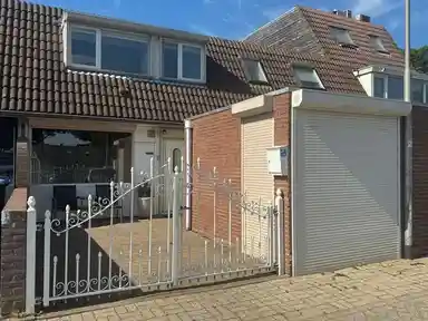 100m2 house to rent for 1795€/month in Hillekensacker, Lindenholt