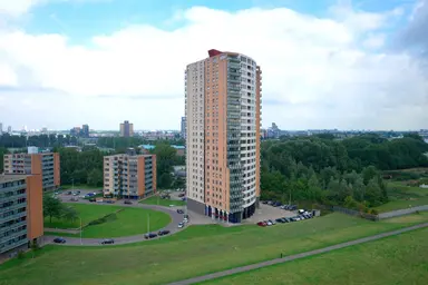 85m2 apartment to rent for 1200€/month in Hoge Filterweg 398, Rotterdam