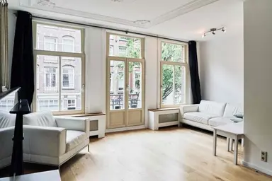 110m2 apartment to rent for 3650€/month in Cornelis Anthoniszstraat 331, Amsterdam