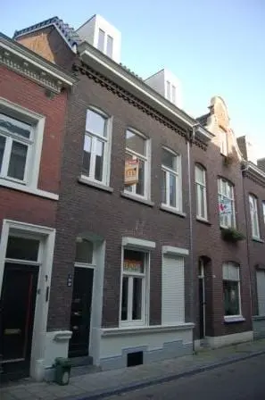 45m2 apartment to rent for 700€/month in Leliestraat 3, Roermond