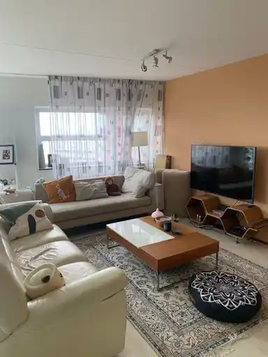 79m2 apartment to rent for 2250€/month in Wijnbrugstraat 347, Rotterdam