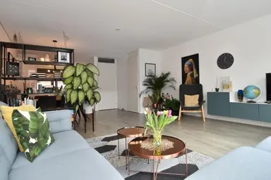 158m2 house to rent for 3250€/month in Amstelstraat 33, The Hague