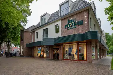 117m2 apartment to rent for 1450€/month in Handelsstraat 1, Schagen