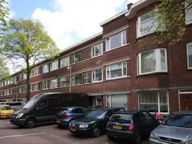 72m2 apartment to rent for 1098€/month in Linnaeusstraat, The Hague
