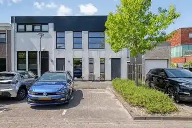 62m2 house to rent for 2400€/month in Apollostraat 28, Almere