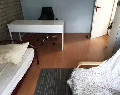 14m2 room to rent for 350€/month in Heesbergstraat 69, Heerlen