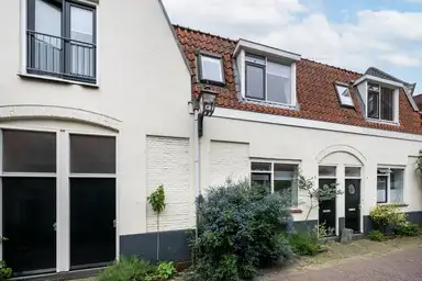 74m2 house to rent for 2495€/month in Vogelkoopsteeg 6, Haarlem