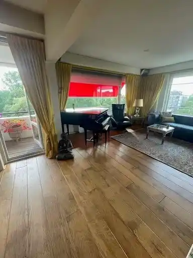 120m2 apartment to rent for 2250€/month in John F. Kennedylaan, Rijswijk