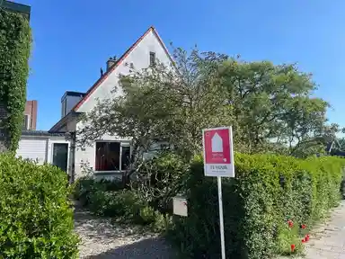 144m2 house to rent for 2450€/month in Herenweg 51, Noordwijk