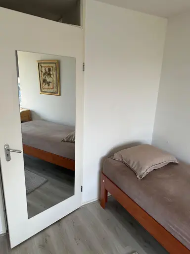 22m2 room to rent for 850€/month in Mijlpaal 37, The Hague