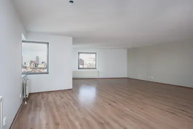 117m2 apartment to rent for 1850€/month in Gedempte Zalmhaven 201, Rotterdam