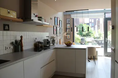 150m2 house to rent for 2900€/month in Maria Austriastraat 90, Amsterdam