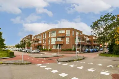 64m2 apartment to rent for 1450€/month in Duiker 161, Huizen