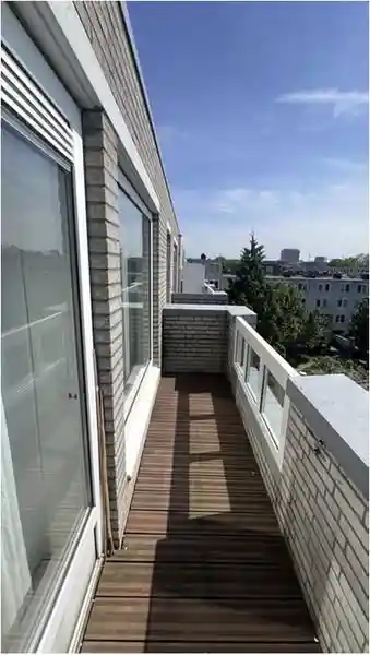 22m2 room to rent for 1300€/month in Amsterdam