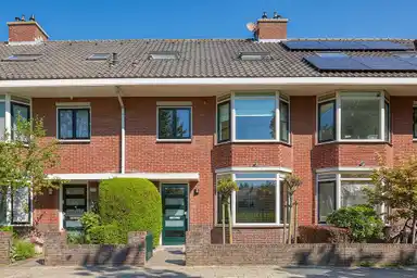 175m2 house to rent for 3500€/month in Zandzeggelaan 195, The Hague