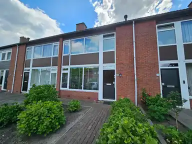 71m2 house to rent for 925€/month in Noorderkeerkring 48, Klazienaveen