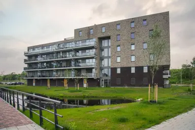 90m2 apartment to rent for 1635€/month in Amer 10, Barendrecht