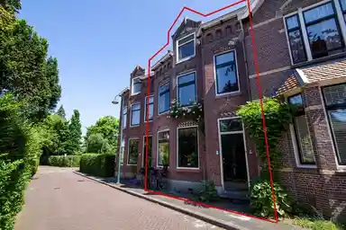 155m2 house to rent for 1950€/month in Piersonweg, Gouda