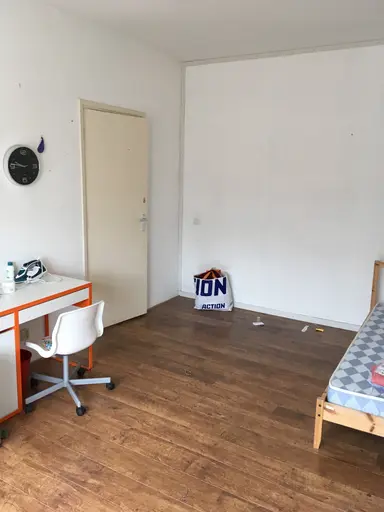 18m2 room to rent for 1050€/month in Zwetstraat 131, The Hague
