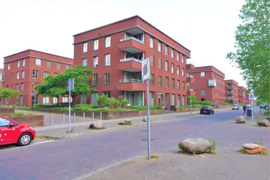 100m2 apartment to rent for 2750€/month in Voorsterbeeklaan, Utrecht