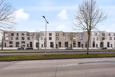 161m2 house to rent for 1995€/month in Leendert Overduinstraat 18, Enschede
