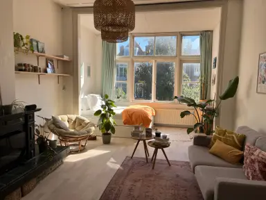 25m2 room to rent for 975€/month in Stephensonstraat 16, The Hague