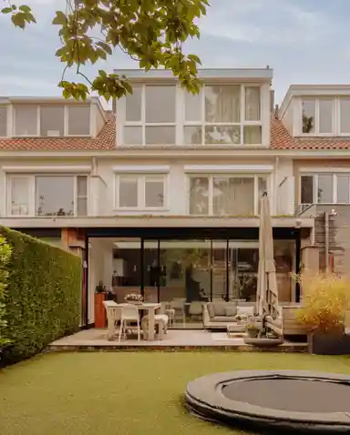 167m2 house to rent for 6950€/month in Henriëtte Bosmansstraat 44, Amsterdam