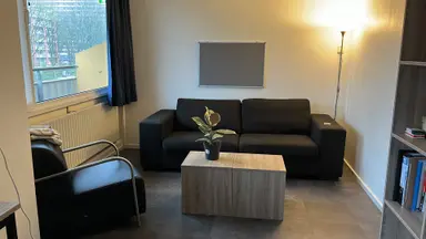 28m2 studio to rent for 650€/month in Roland Holstlaan 71, Delft