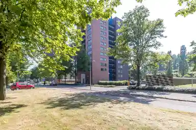 90m2 apartment to rent for 1588€/month in Wittgensteinlaan 58, Amsterdam