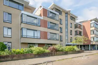 99m2 apartment to rent for 1850€/month in Utrechtse Jaagpad 47F, Leiden