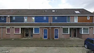 107m2 house to rent for 2300€/month in Rotskruiper, Nieuwegein