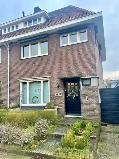 75m2 apartment to rent for 895€/month in Stationsstraat 30, Schinnen