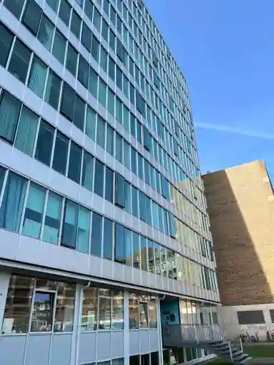 studio di 30m2 in affitto a 793.85€/mese a Bos en Lommerplantsoen 33M, Amsterdam
