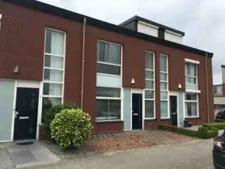 house di 111m2 in affitto a 1700€/mese a Scharwoudestraat 1284, Tilburg