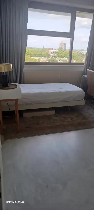 15m2 room to rent for 850€/month in Monseigneur van Steelaan 115, Voorburg