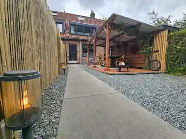 100m2 house to rent for 2450€/month in Bovendijk 54, Rotterdam