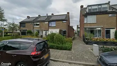 house de 134m2 à louer pour 2695€/mois à Leliestraat, Katwijk
