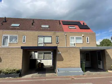 house de 125m2 à louer pour 1975€/mois à Karveel 59 4, Lelystad