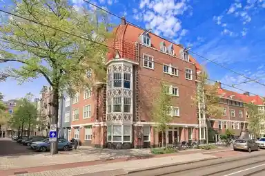 apartment de 116m2 à louer pour 3955€/mois à De Lairessestraat, Amsterdam