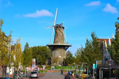 100m2 house to rent for 2395€/month in Lammermarkt, Leiden