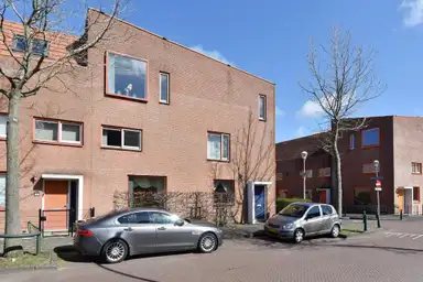 187m2 house to rent for 3000€/month in Harry Pauwlaan 5, The Hague