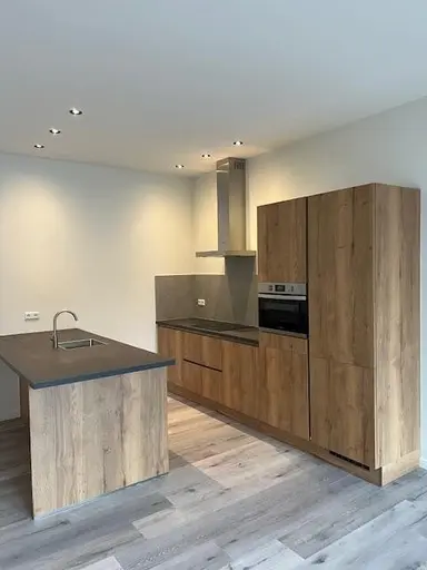 apartment di 80m2 in affitto a 1385€/mese a Emmasingel 13, Weert