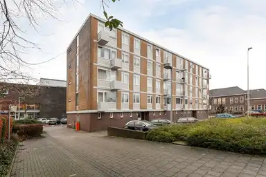 90m2 apartment zu vermieten für 910€/Monat in Engelenkampstraat, Sittard