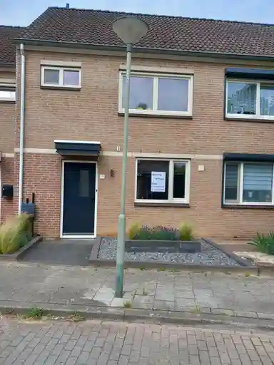 100m2 house zu vermieten für 1153€/Monat in Gieterijstraat, Steyl